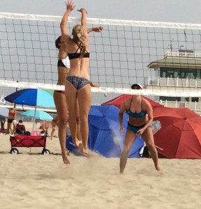 Lea Monkhouse beach volleyball