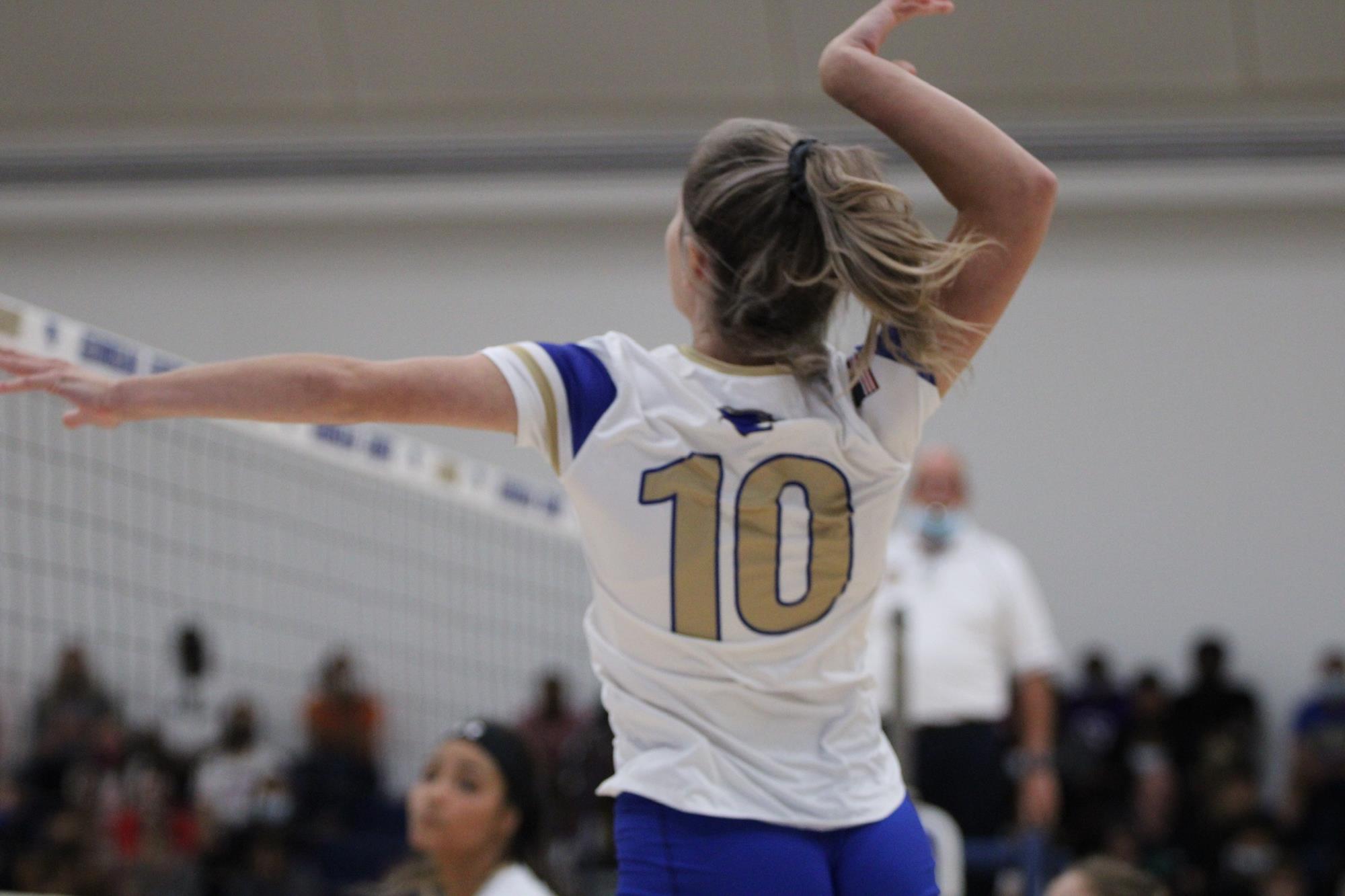 Volleyball athletes commitments, Burlington Defensa girls